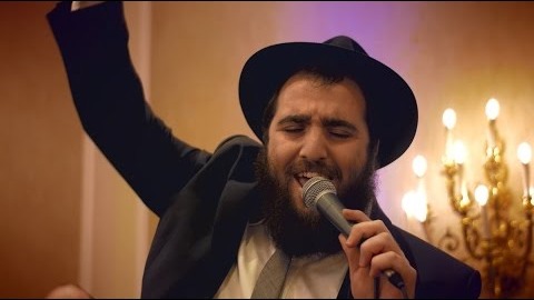 Boruch Sholom chante "Chouva"