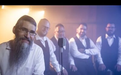 Avraham Fried et la chorale Yedidim chantent "Vezakénou"