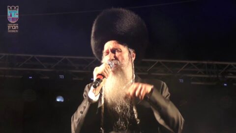 VIDÉO : Mordehaï Ben David à Hevron, &lsquo;Hol Hamoed Souccot 5777