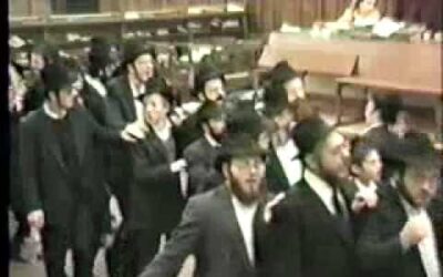 Didan Notsa'h : les français dansent chez le Rabbi le 9 Tevet 5748