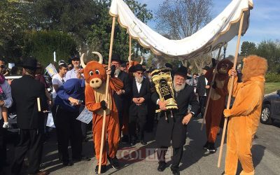 Californie : Ha&rsquo;hnassat Sefer Torah à Long Beac
