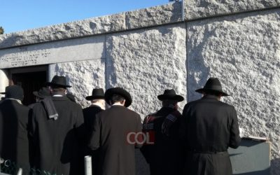 Des milliers de personnes au Ohel le jour de Youd Chevat