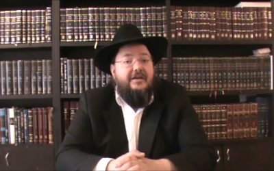 Comment dois-je me vêtir lorsque je fais une Berakha ? – Rav Michael Abichid