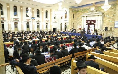 Kfar Habad : Farbrenguen de Youd Alef Nissan 5778