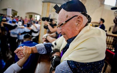 La revanche d&rsquo;un survivant de l&rsquo;Holocauste: il fête sa Bar-Mitsva en Pologne, après 79 ans