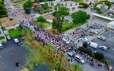 Photo du jour : grande parade de Lag Baomer à Kfar Habad