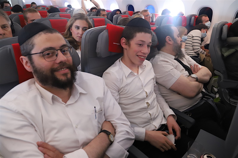 Guimel Tamouz 5778 : en images, les français sur le vol de Norvegian Air Lines pour New York