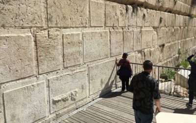 VIDEO. Une des pierres du Kotel s&rsquo;effondre sur la plate-forme du mouvement réformiste