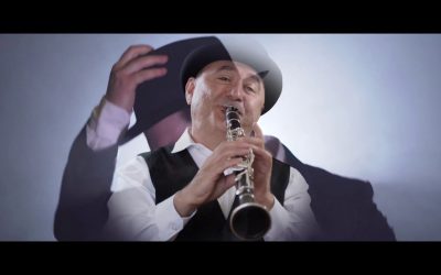 Le Nigoun Nyet Nyet Nikavo chanté en Italien