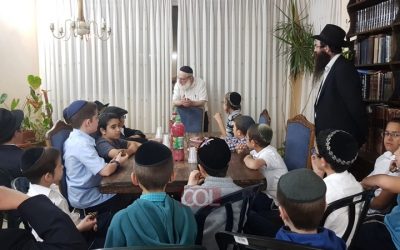 Kfar Habad : Farbrenguen du 20 Hechvan chez le Rav Zalman Gupin pour les enfants de Tsivot Hachem de Richon Letsion