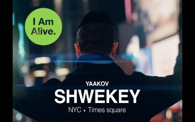 Le nouveau clip vidéo de Yaakov Shwekey « I&rsquo;m Alive », D.ieu merci, je suis en vie