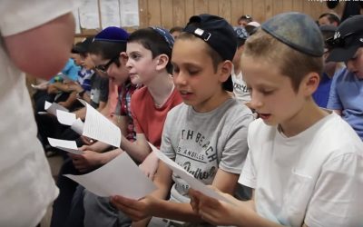 Parksville NY : Vidéo du plus grand grand camp « Gan-Israel » au monde