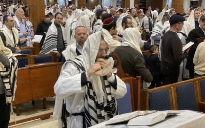 EN IMAGES. Veille et sortie de Yom Kippour dans la grande synagogue de Moscou