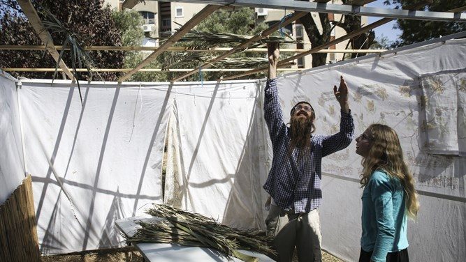 Possible tempête tropicale en Israël ce week-end : Le public est prié de démonter leurs  Souccas