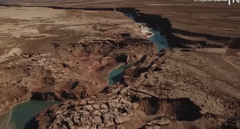 Prophétie d’Ezekiel?  : Découverte extraordinaire d’un fleuve de 10 km de long près de la Mer Morte