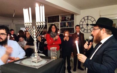 Célébration de Hanouccah au Beth Habad de Cabourg en présence d’un large public