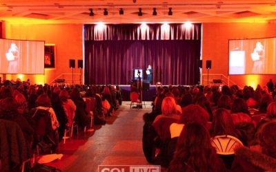 500 anciens élèves, enseignants et directeurs des écoles Beth Rivkah au Etats Unis, se sont réunis à Crown Heights