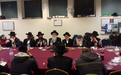 Farbrengen de Youd Chevat au Beth Loubavitch de Londres avec le Rav Meir Porush et  le Rav El’hanan Marozov