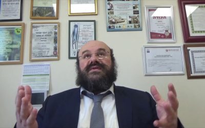 La Haggadah commentée par le Rabbi de Loubavitch #2: le plateau du Seder et ses 15 étapes