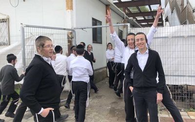 Près d&rsquo;un million d&rsquo;enfants israéliens retournent à l&rsquo;école après l&rsquo;assouplissement des restrictions