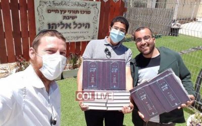 15 000 exemplaires des « Iguerot Kodesh », les lettres du Rabbi, distribués gratuitement dans plusieurs villes d’Israel