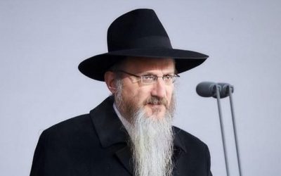 Le Grand Rabbin de Russie et Chalia’h du Rabbi, le Rav Berel Lazar, a contracté le Covid-19