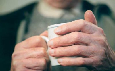 A 91 ans, ses mains sont toujours bénies par le Rabbi !