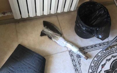 Ukraine : Un agent de sécurité d’un Beth Habad désarme un homme armé d’une hache