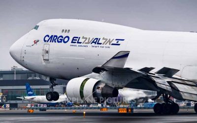 un avion spécialement affrété décole de l’aéroport Ben Gourion transportant 15 tonnes d’aide humanitaire