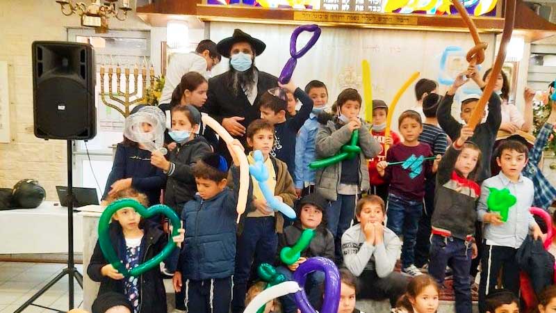 Grande Fête de Souccot à Gonesse organisée par la communauté de Gonesse et le Chaliah du Rabbi à Villiers-le-Bel et alentours