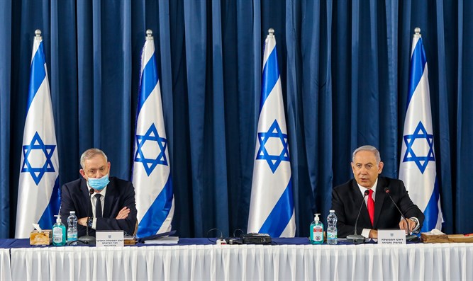 Netanyahou et Gantz sont d’accord: le confinement sera prolongé jusqu’à dimanche