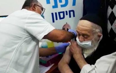 Israël : Le Rav Yerouslavsky du Conseil rabbinique ‘Habad a été vacciné contre le Covid-19: « Tout le monde devrait être vacciné »