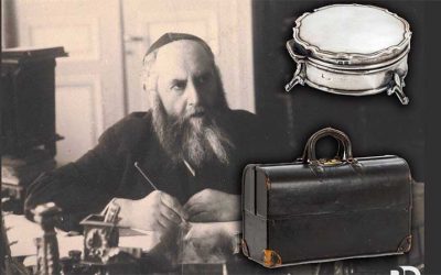 La boîte de Bessamim et une valise du Rabbi de Loubavitch précédent vendues aux enchères à Jérusalem
