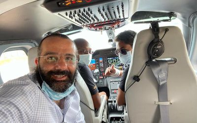 Yoni Shlomo aperçu ce matin dans un jet privé à destination d’une des îles d’Afrique où il célébrera Pessa’h
