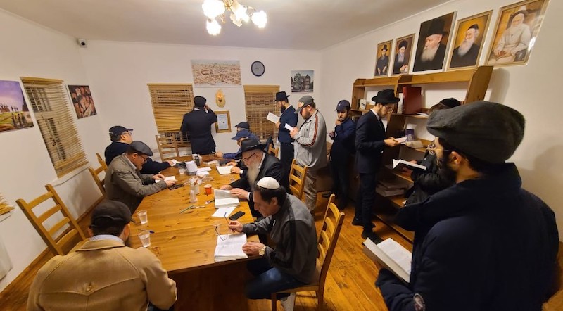 Russie : De nombreux visiteurs au Ohel du Rabbi Maharach, à Loubavitch, à l’occasion du 2 Iyar