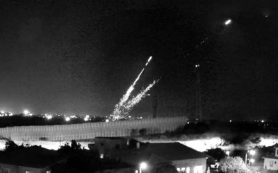 Des terroristes de Gaza tirent deux roquettes sur Ashkelon, dont une a été interceptée par le système de défense aérienne Iron Dome
