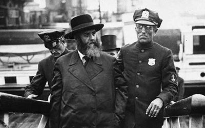 Le 12 Elloul 5689 – 1929, le Rabbi précédent effectua sa première visite aux Etats-Unis