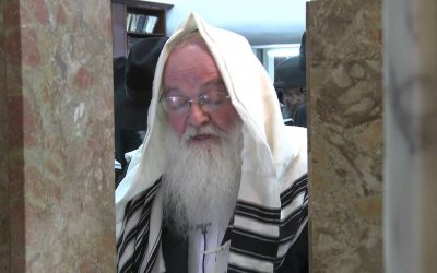VIDEO. Lecture des Slihot d&rsquo;après la coutume Habad, par le Rav Lipsker