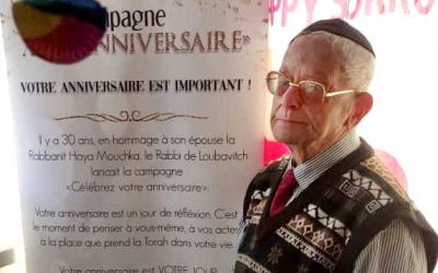 Il fête ses 103 ans avec le département Anniversaire du Beth loubavitch