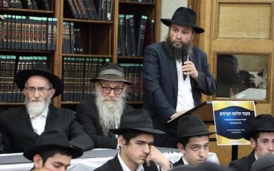 Remise des prix du « Mivtsa Torah » pour les étudiants du Shiour Alef de la Yéchiva Loubavitch de Brunoy