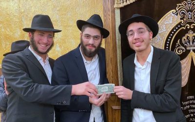 EN IMAGES. Les  Ba’hourim français participent au Seder d’étude des Si’hot du Rabbi au 770