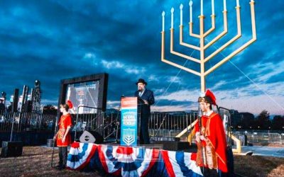 Habad Washington : Allumage public d’une Menorah géante devant la Maison Blanche