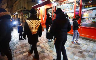 EN IMAGES. Mivtaïm de &lsquo;Hanouccah 5782 à la rue des Rosiers