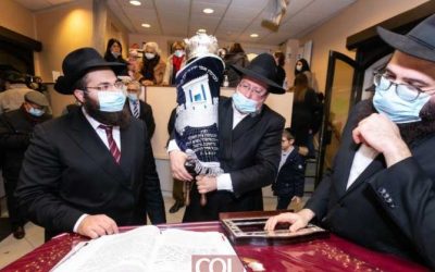 Beth Habad de Palaiseau : Inauguration d’un Sefer Torah écrit à la mémoire du Rav Binyamin Wolff a’h, Chaliah à Hannover en Allemagne
