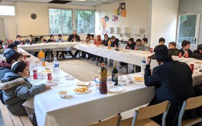 Grand Kinous en l’honneur de Youd Chevat au primaire Garçons Beth rivkah