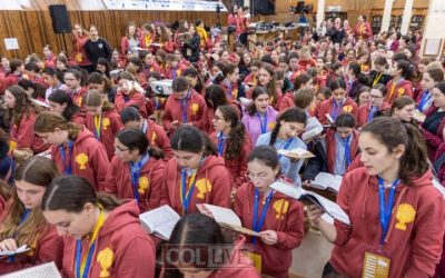 EN IMAGES. Les filles du « Hidon Sefer Hamitsvot » dans la région de New York se rassemblent au 770 et se préparent à une journée exaltante