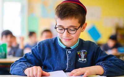institutions chneOr  : Tous les mercredis, des dizaines d’enfants viennent découvrir l’école juive et s’y inscrire