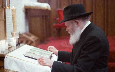 Pourquoi le Rabbi ne priait pas longuement en public