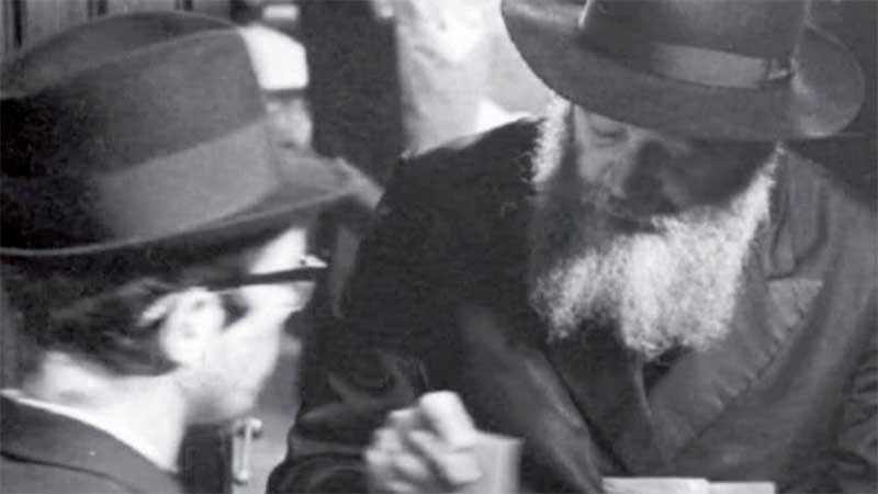 Texte et Audio : Nitsavim  « Les mots du Rabbi poussent un cri… » – Rav Yaacov Abergel