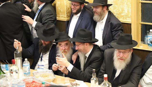 Kinous Hachlouhim 2022 : Farbrenguen au 770 à l&rsquo;issue du banquet
